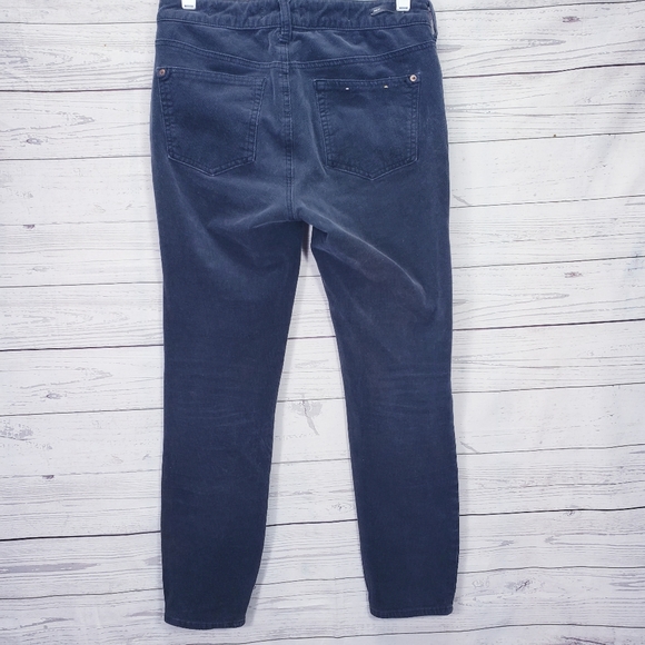 Pilcro And The Letterpress Black Corduroy Ankle. - Picture 2 of 8